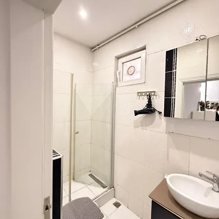 Ekinci Plaza Hotel apartamentowy Stambuł