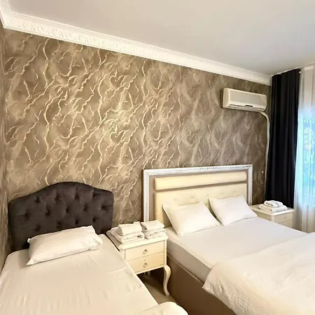 Ekinci Plaza 4*