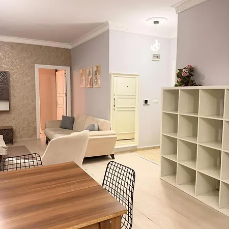מלון דירות Ekinci Plaza