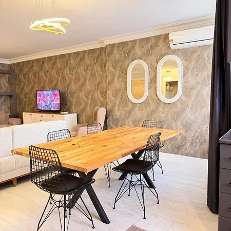 Ekinci Plaza 4*