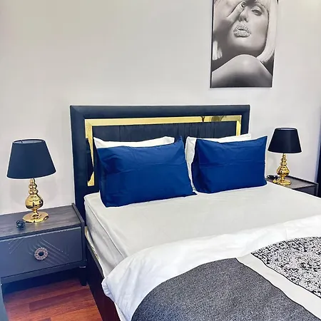Ekinci Plaza 4*