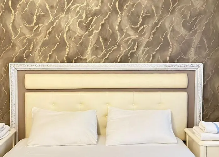 Ekinci Plaza 公寓式酒店