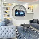 Ekinci Plaza アパートホテル 4*